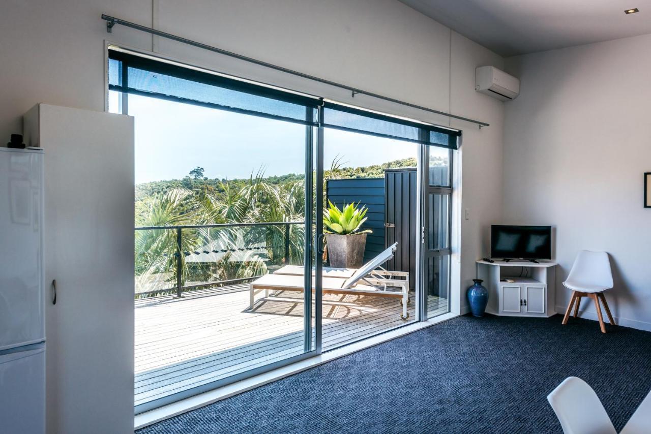 Delamore Cove - Nikau / You'Ve Got It Maid Apartment Matiatia Bay Bagian luar foto